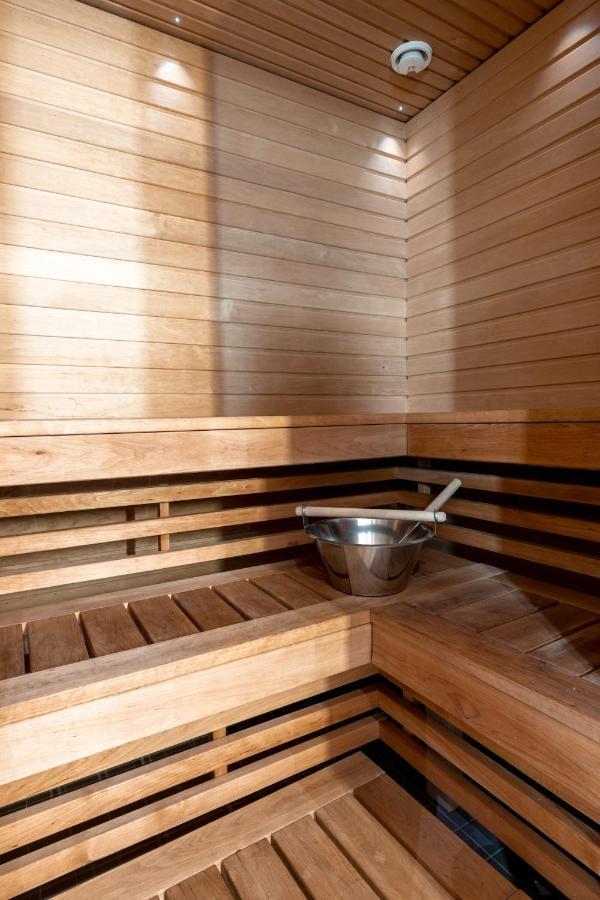 2Ndhomes Helsinki Center 2Br 103 M2 Deluxe Apartment With Sauna And Balcony المظهر الخارجي الصورة